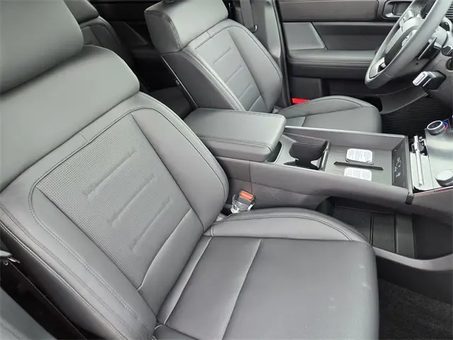 2026 Hyundai Santa Fe Calligraphy photo 10