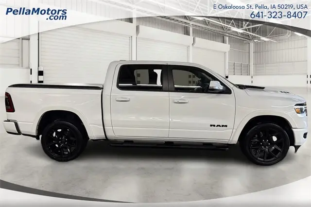 2020 Ram 1500 Laramie photo 2