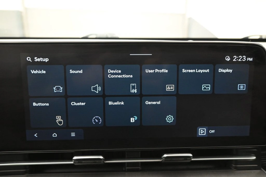 2025 Hyundai Kona SEL - Photo 11