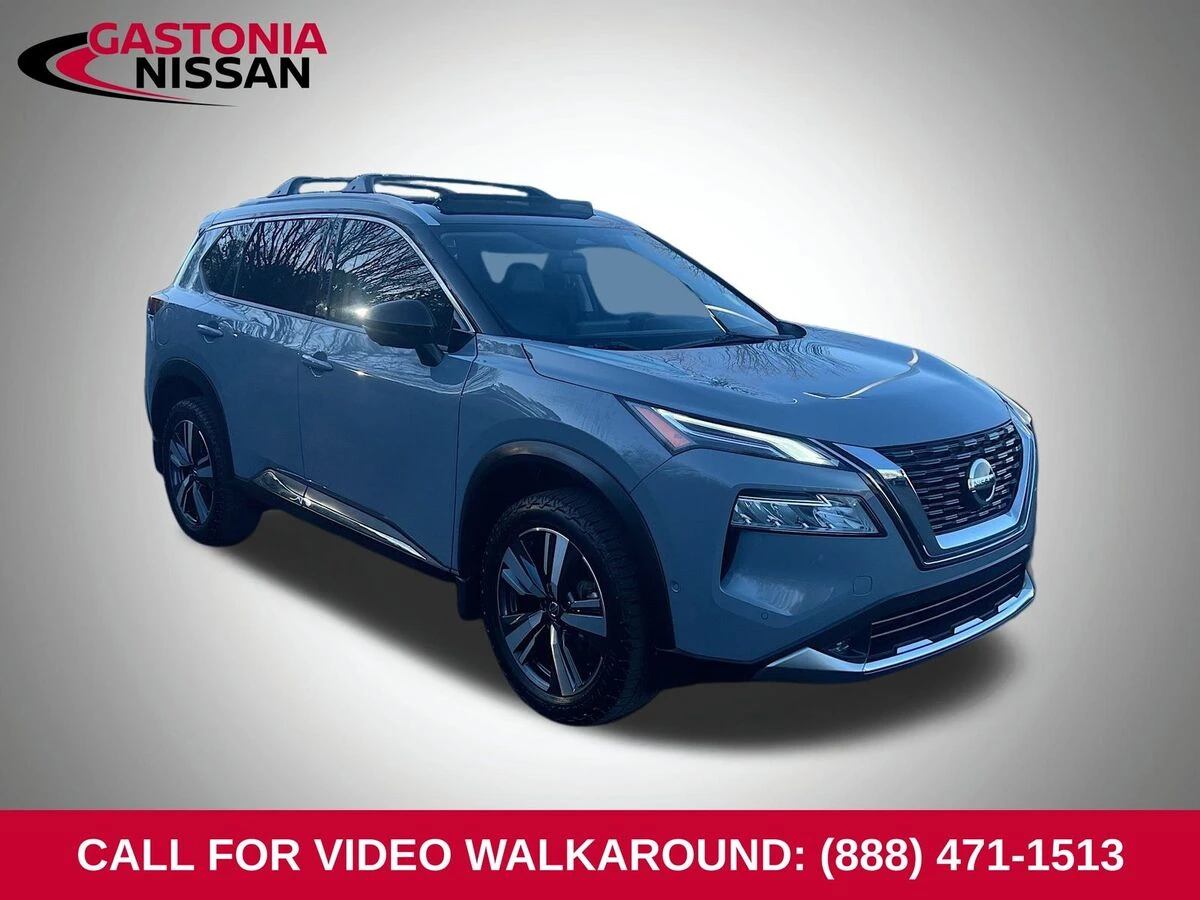 2021 Nissan Rogue Platinum's photo