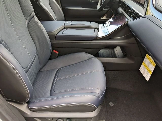 2026 INFINITI QX80 Sport - Photo 33