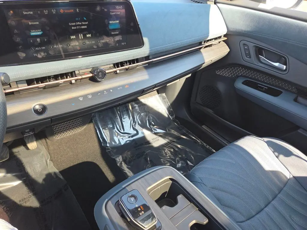 2023 Nissan ARIYA Platinum e-4ORCE photo 33
