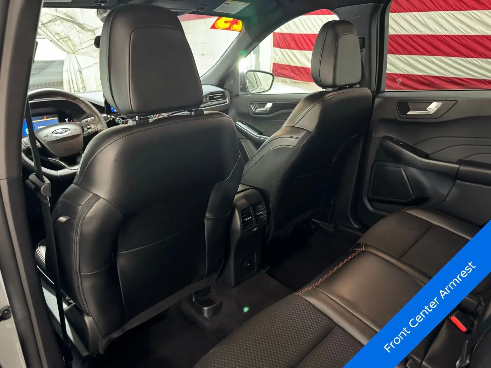 2023 Ford Escape ST-Line photo 14