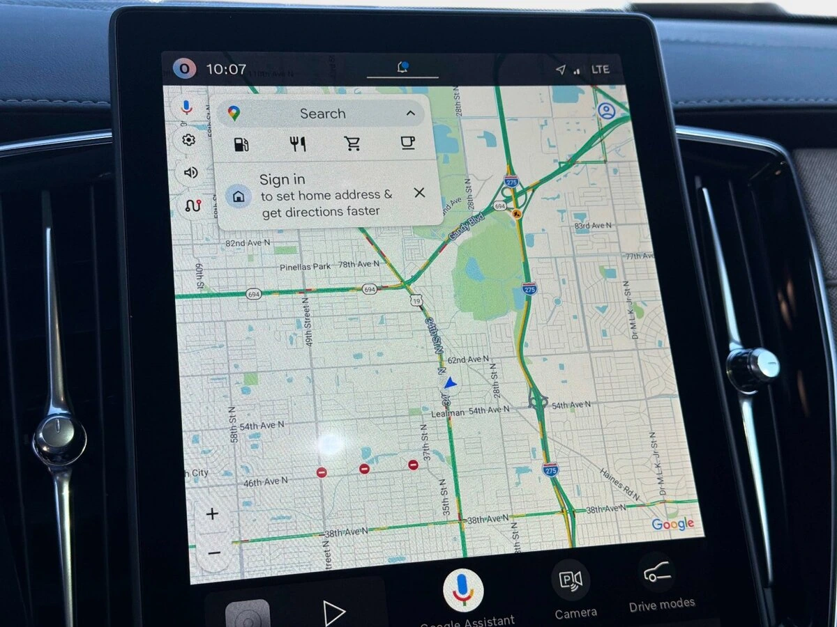 2026 Volvo - image 21