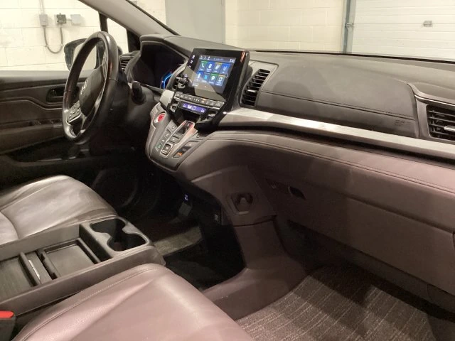 2024 Honda Odyssey EX-L - Photo 16