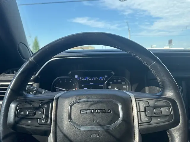 2021 Gmc Yukon Denali photo 17