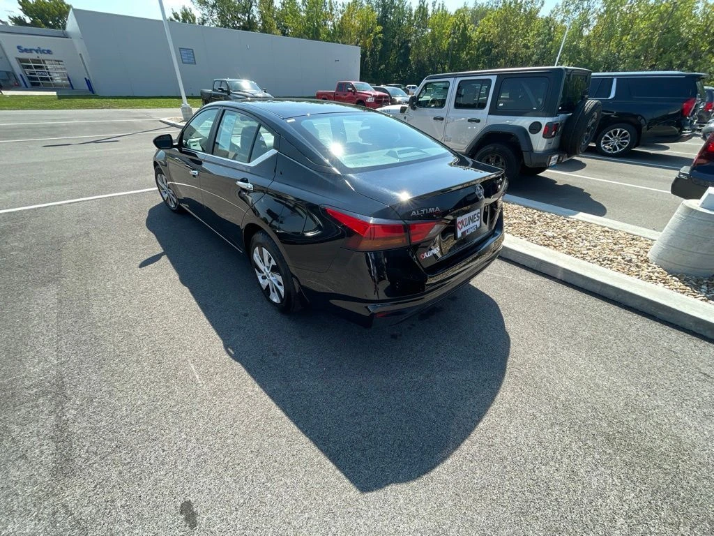 2024 Nissan Altima S - Photo 7