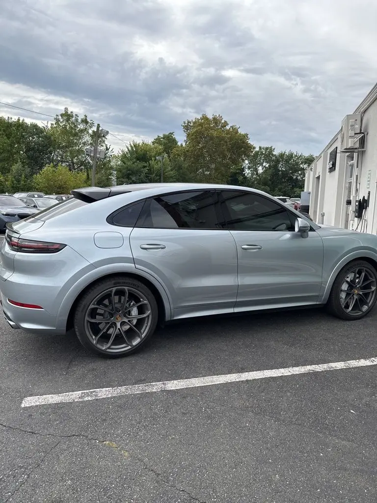2020 Porsche Cayenne Coupe Turbo photo 15