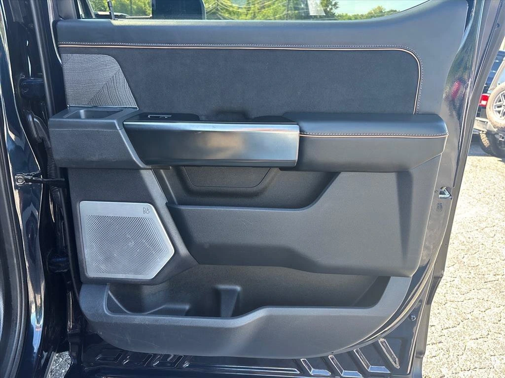 2023 Ford F-250 Super Duty Platinum - Photo 17