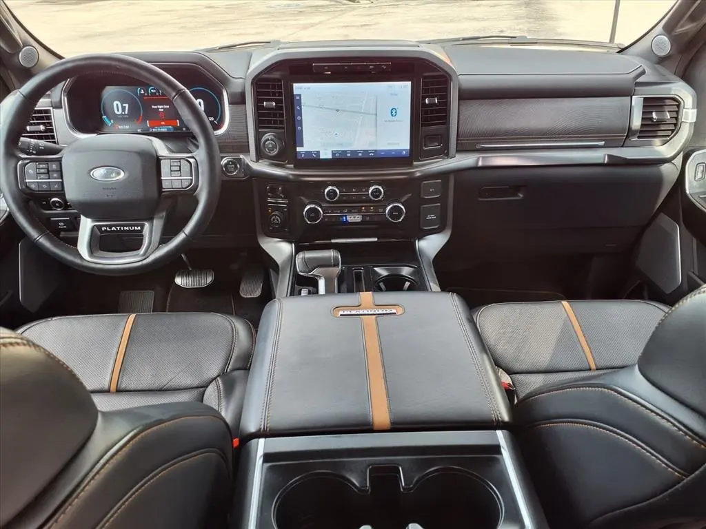 2023 Ford F-150 Platinum photo 19