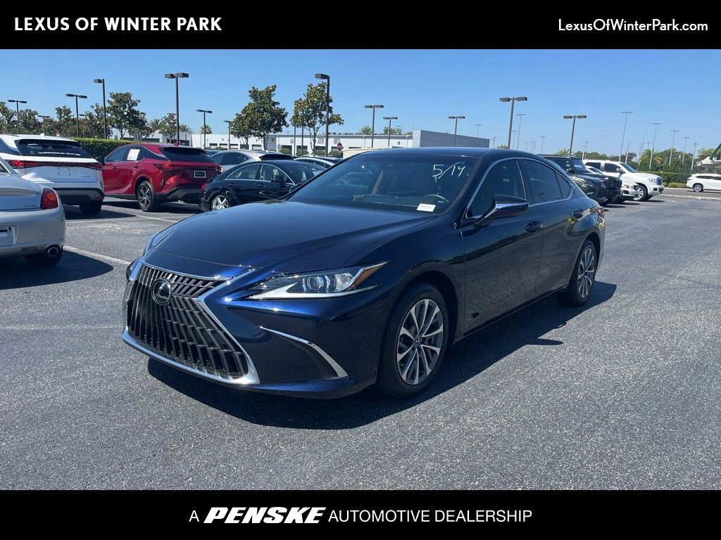 2022 Lexus ES 350 350's photo