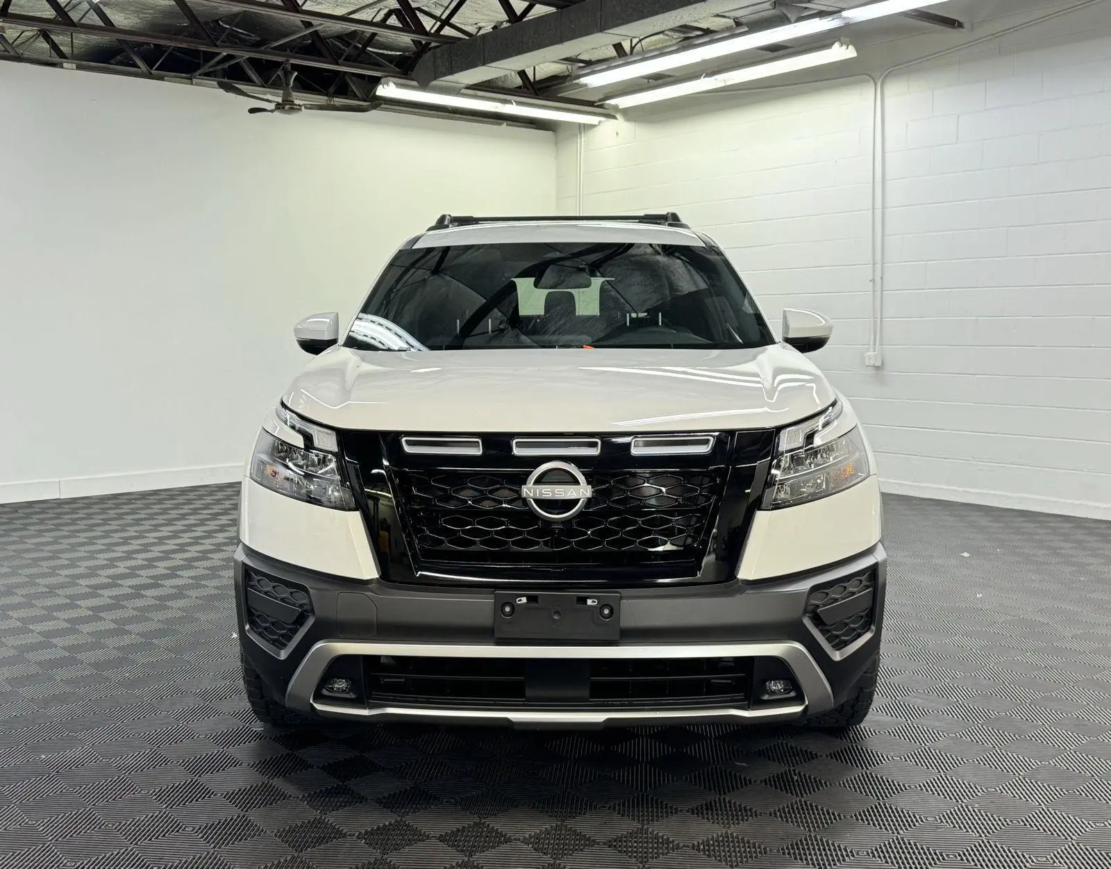 2025 Nissan Pathfinder Rock Creek photo 3