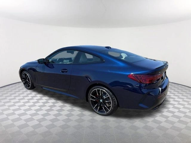 2026 BMW 4 Series M440i - Photo 8