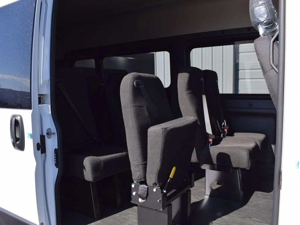 2024 RAM ProMaster Window Van Base - Photo 24