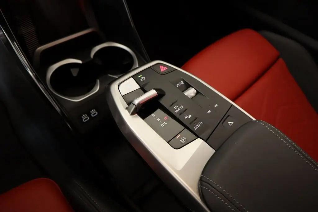 2025 Bmw X2 xDrive28i photo 8