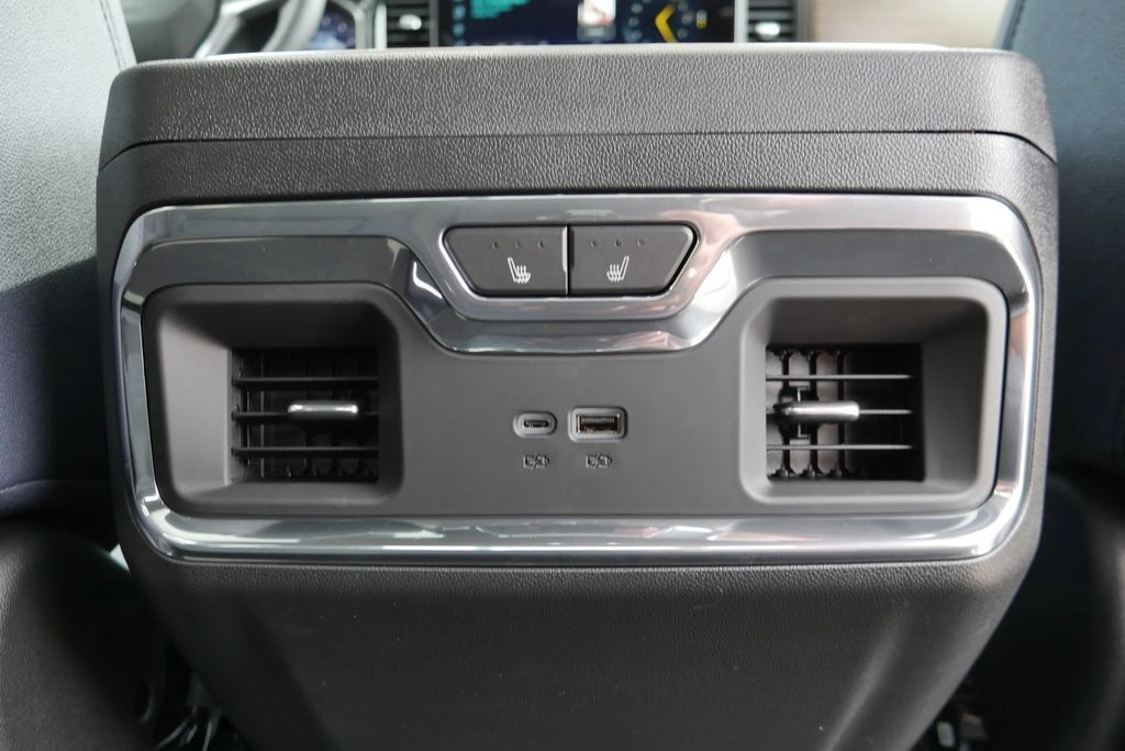 2026 Chevrolet Silverado 1500 High Country - Photo 15
