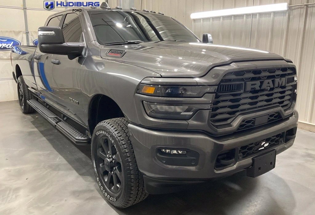 2025 RAM 3500 Pickup