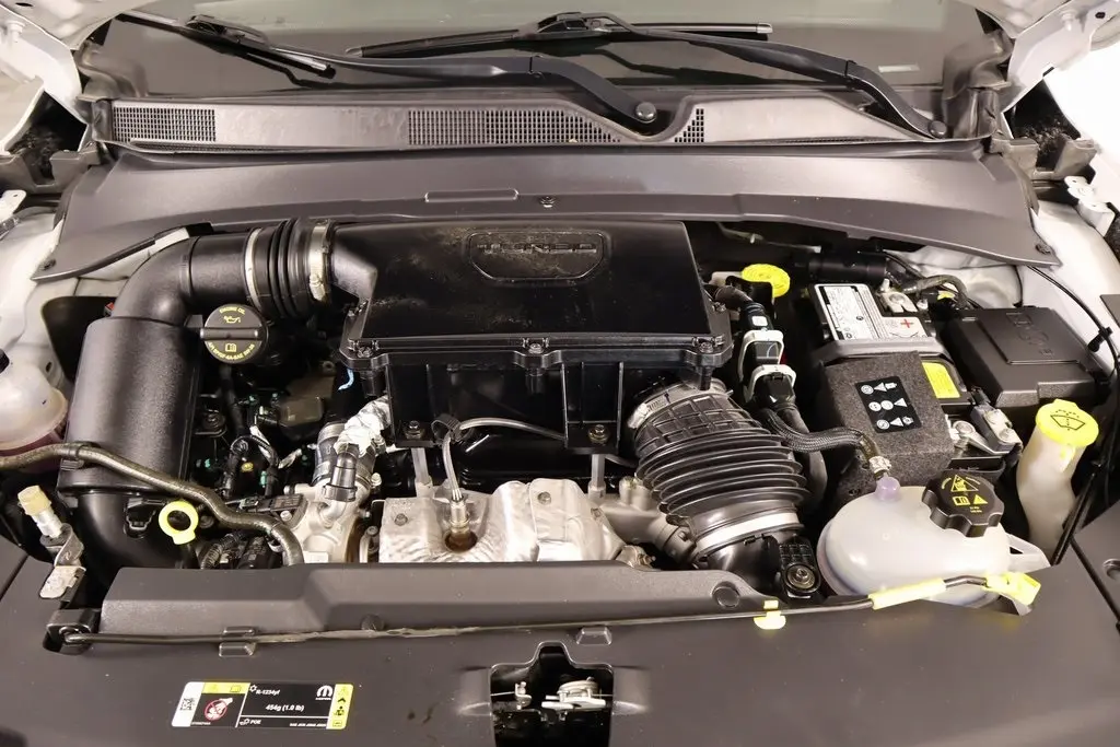 2024 Jeep Compass Latitude photo 17