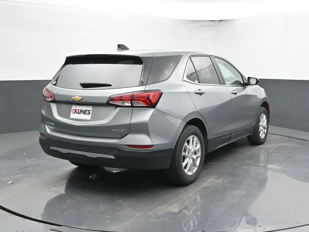 2023 Chevrolet Equinox LT photo 6