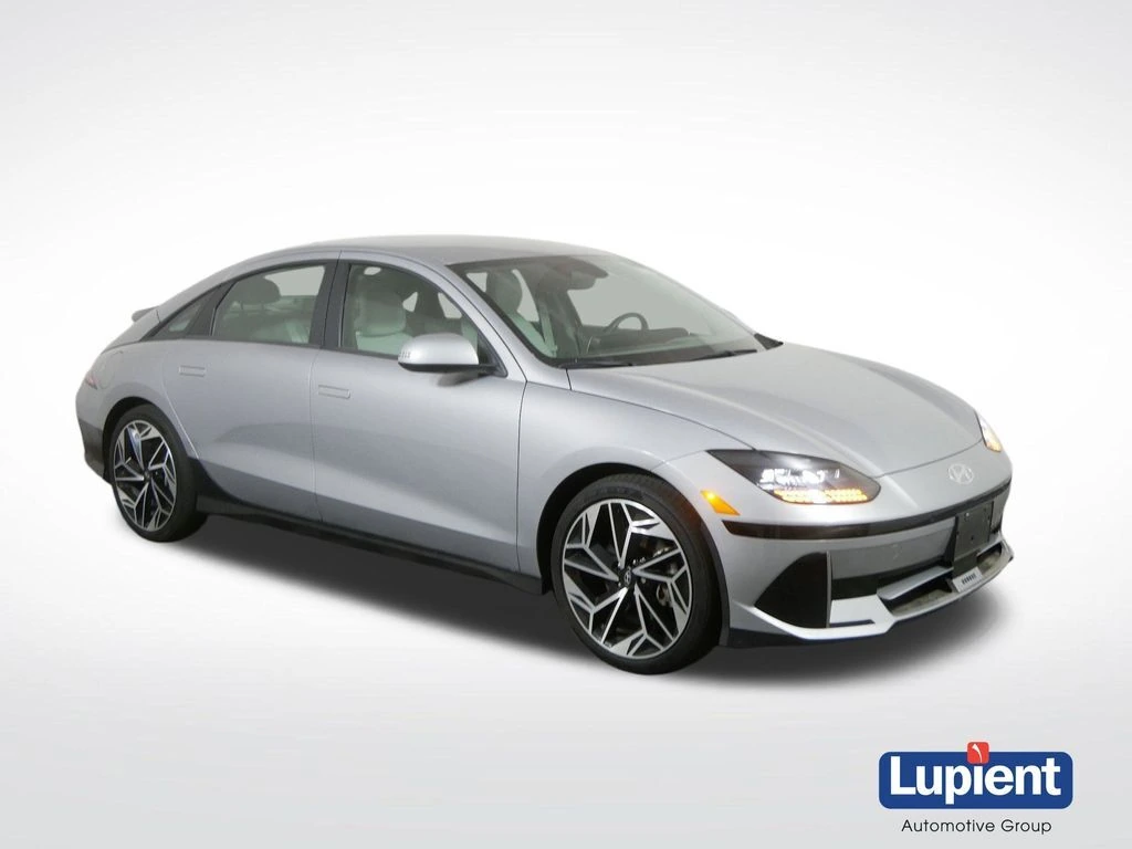 2024 Hyundai Ioniq 6 SEL AWD's photo