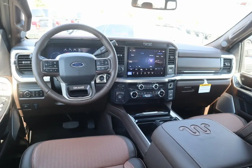 2026 Ford F-250 King Ranch photo 2