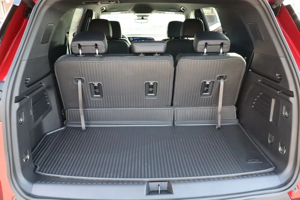 2026 Chevrolet Traverse 2LT photo 34