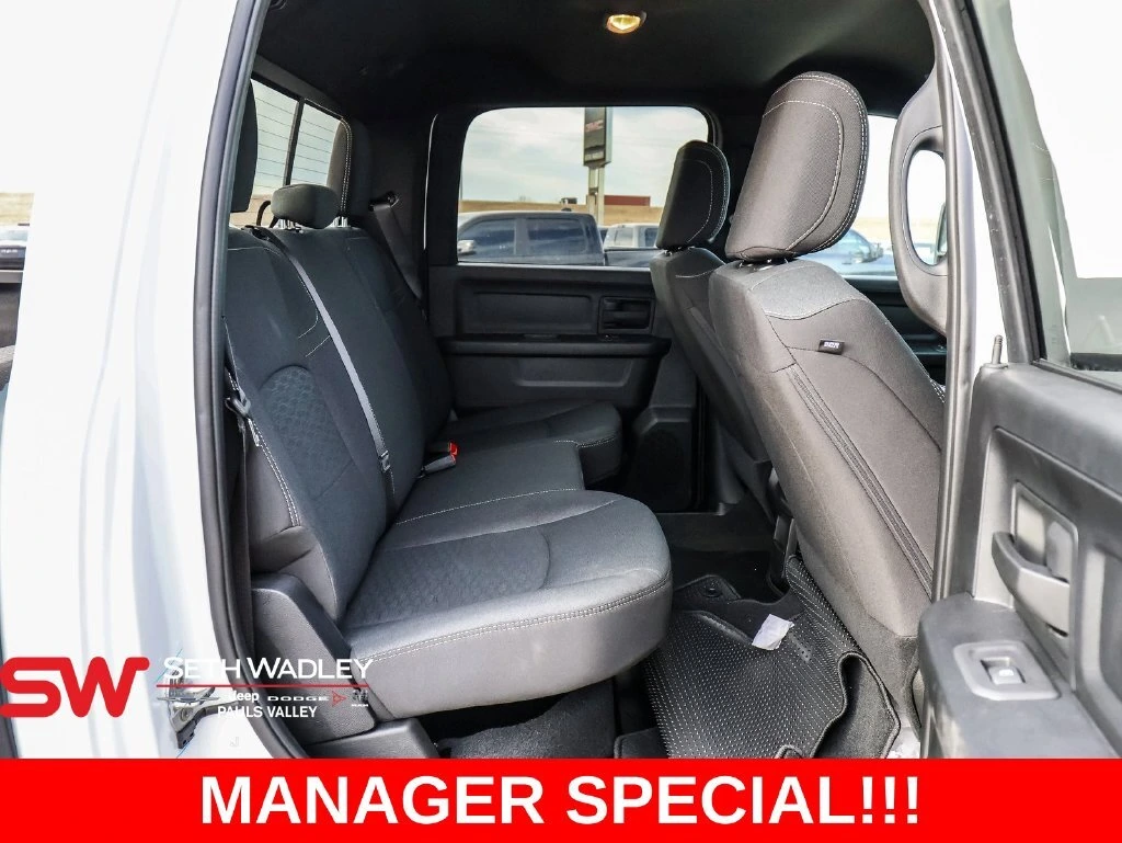2025 RAM 2500 Tradesman - Photo 24
