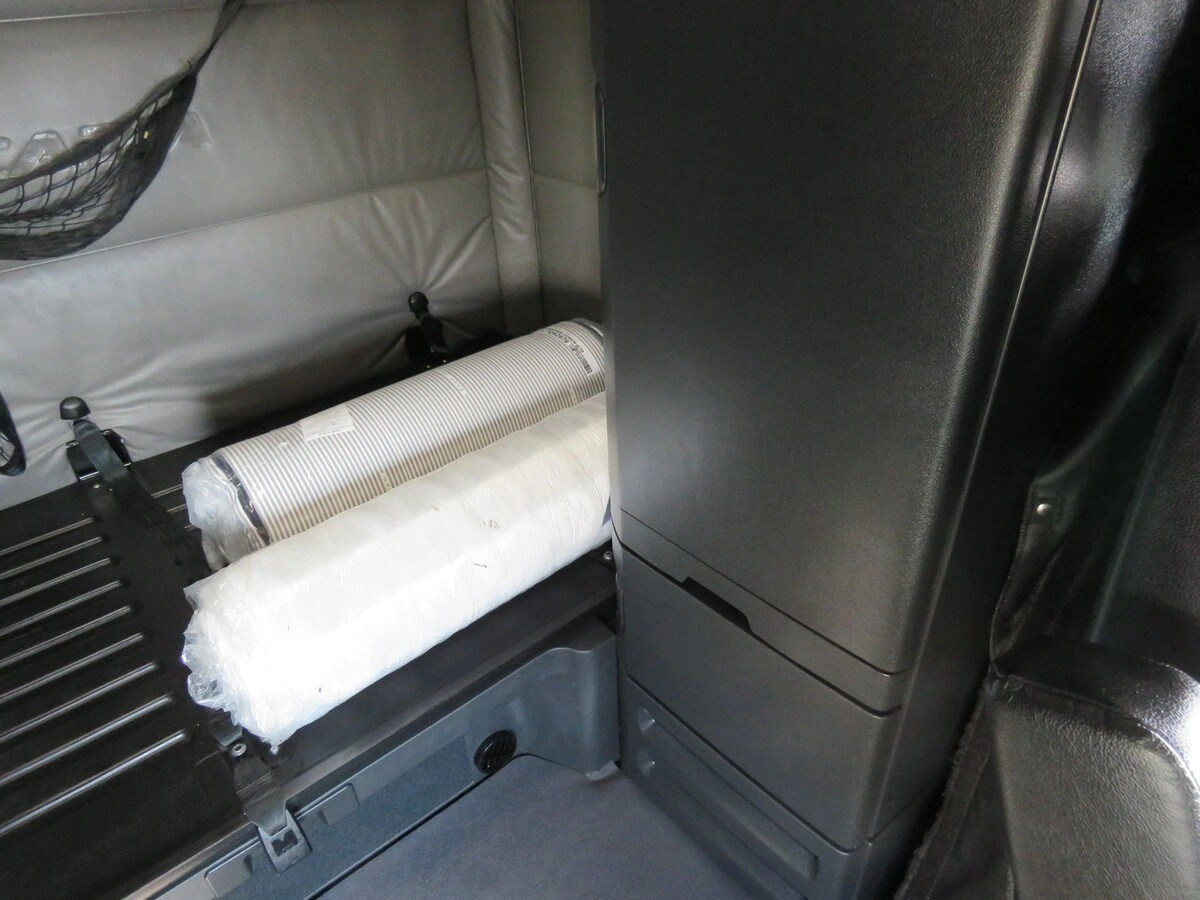 2022 Freightliner Cascadia - image 16