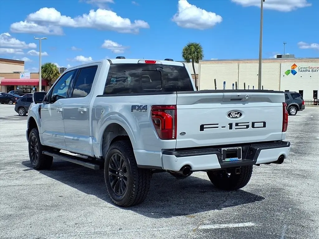 2024 Ford F-150 Lariat photo 5