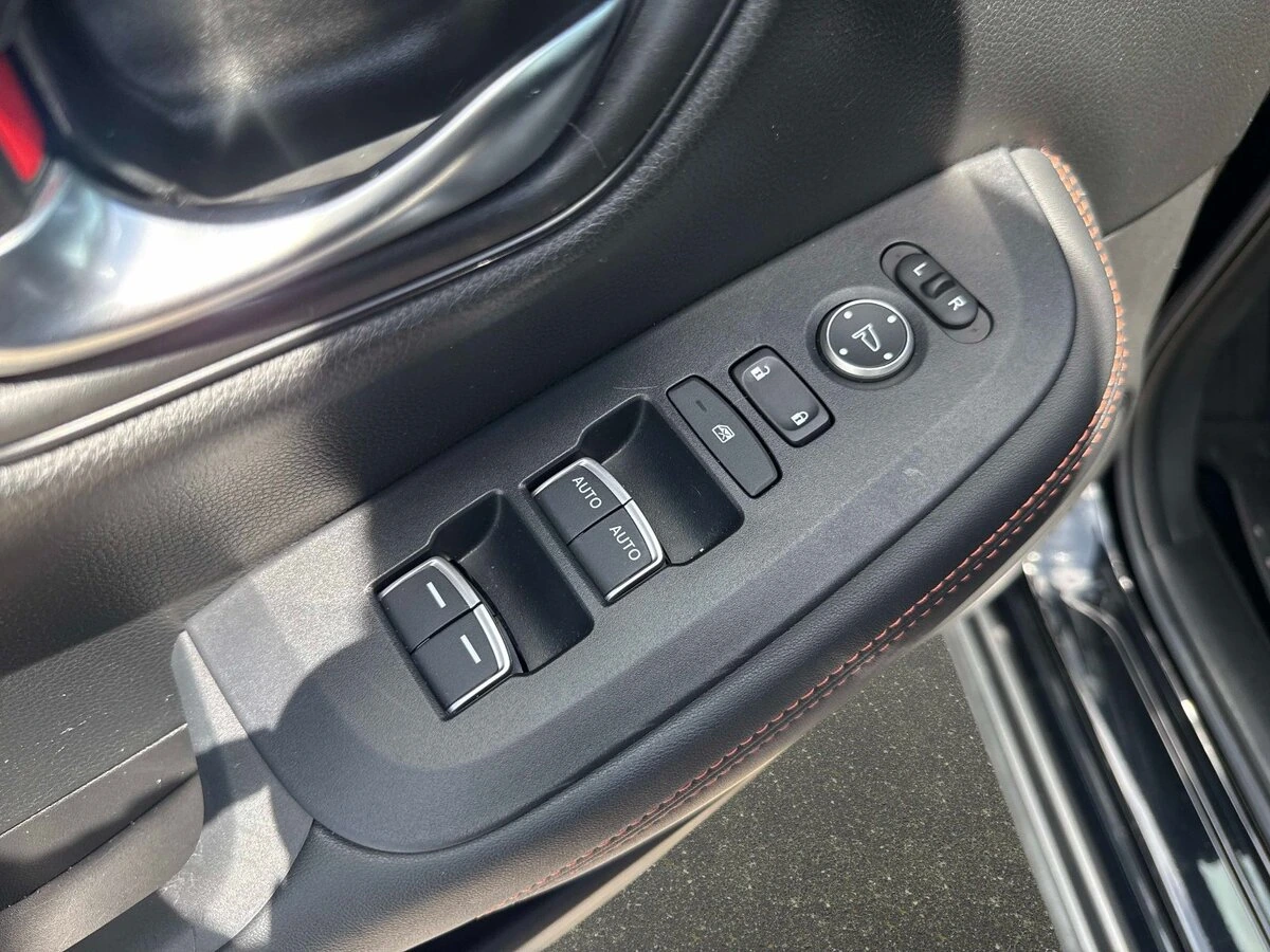 2024 Honda HR-V Sport - Photo 17
