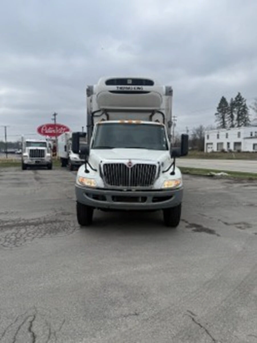 2021 International MV - image 1