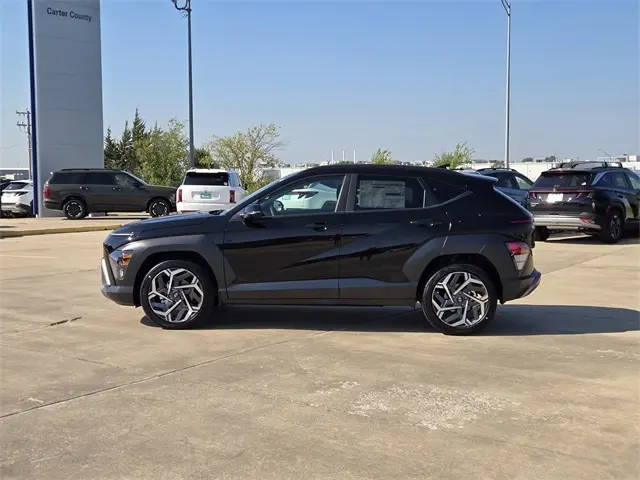2026 Hyundai Kona SEL photo 4