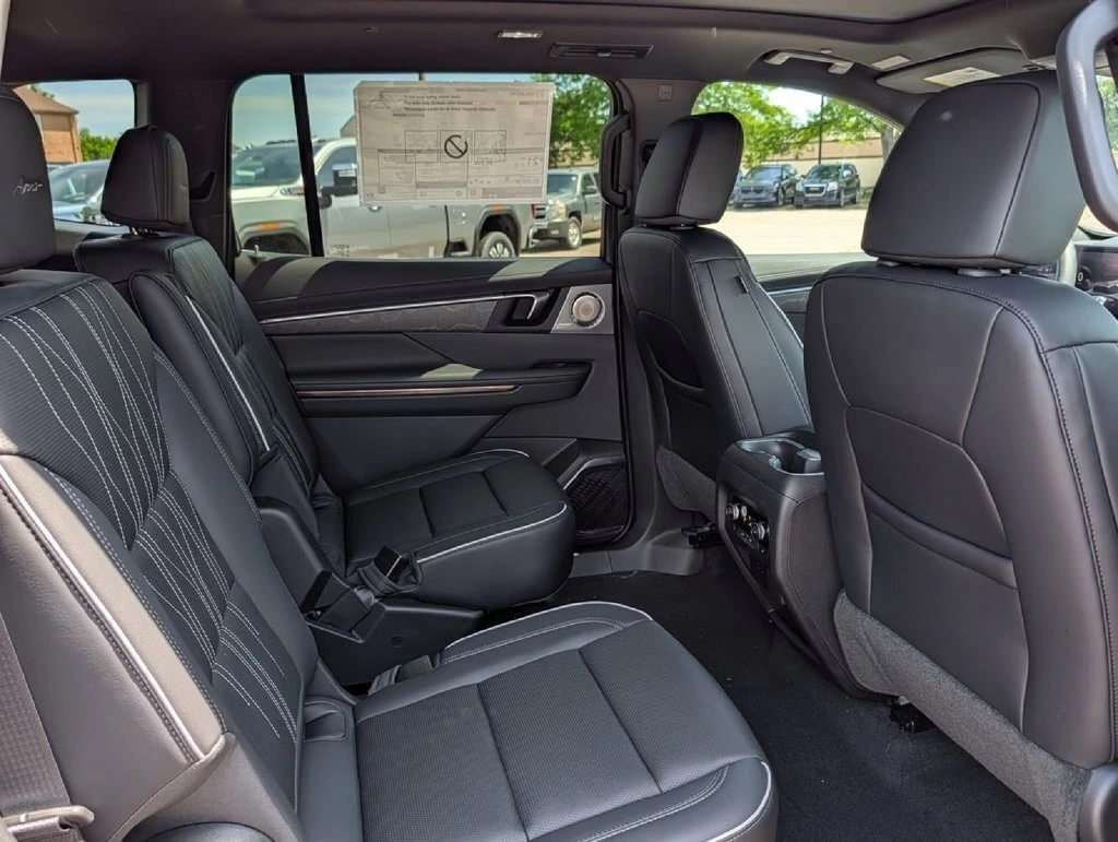 2026 Buick Enclave Avenir - Photo 28