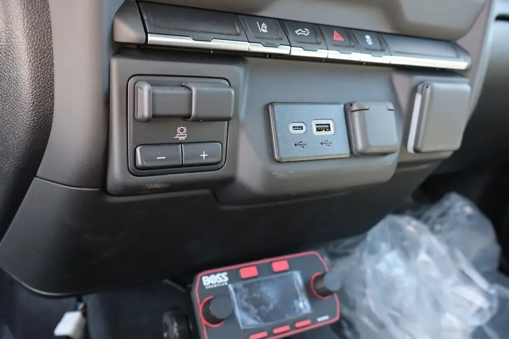 2025 Chevrolet Silverado 2500HD Work Truck Trail Boss photo 14