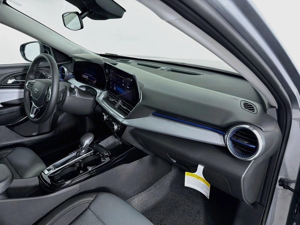 2026 Chevrolet Trax LT - Photo 27