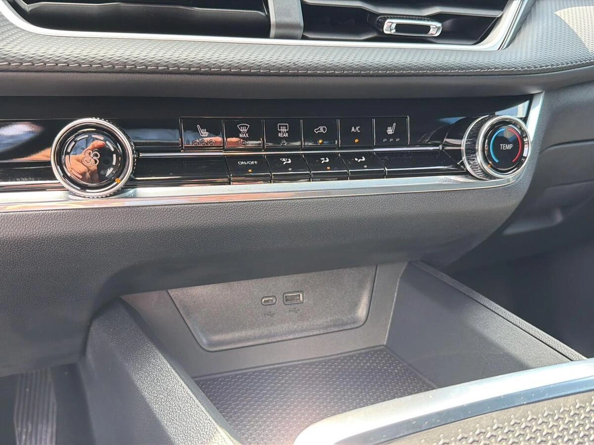 2026 Chevrolet Equinox LT - Photo 26