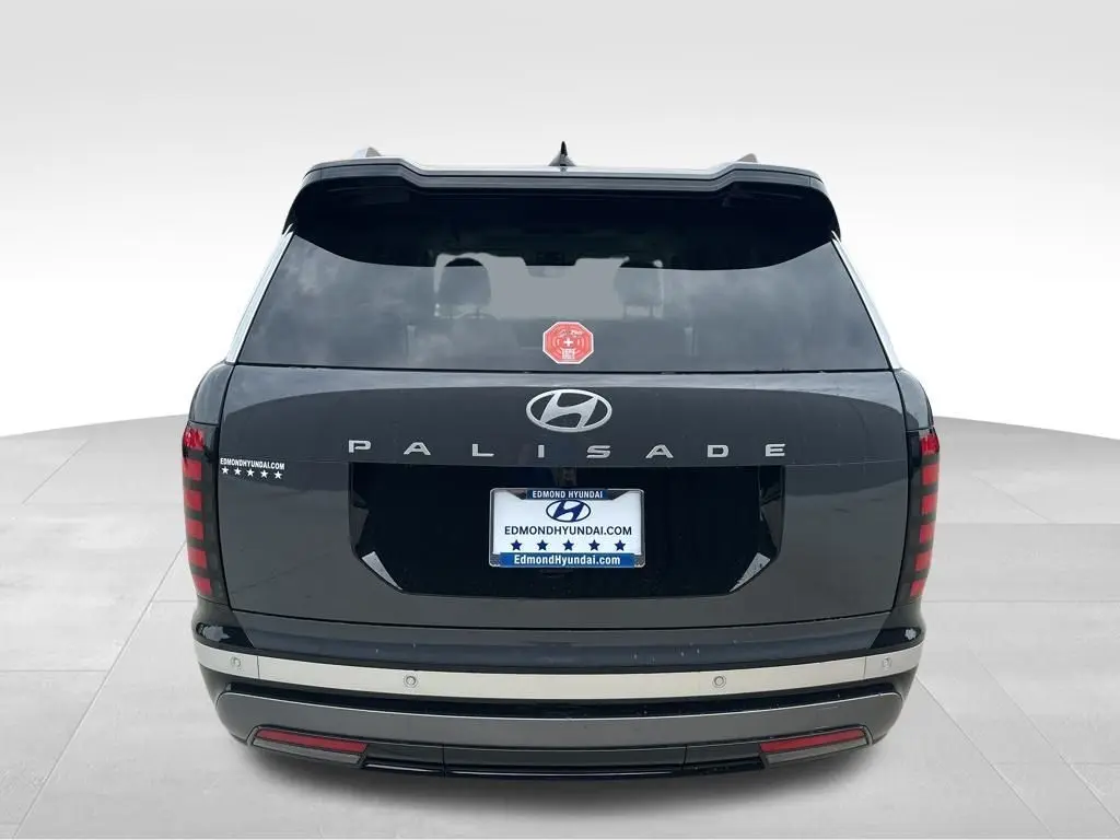 2026 Hyundai Palisade Limited photo 7