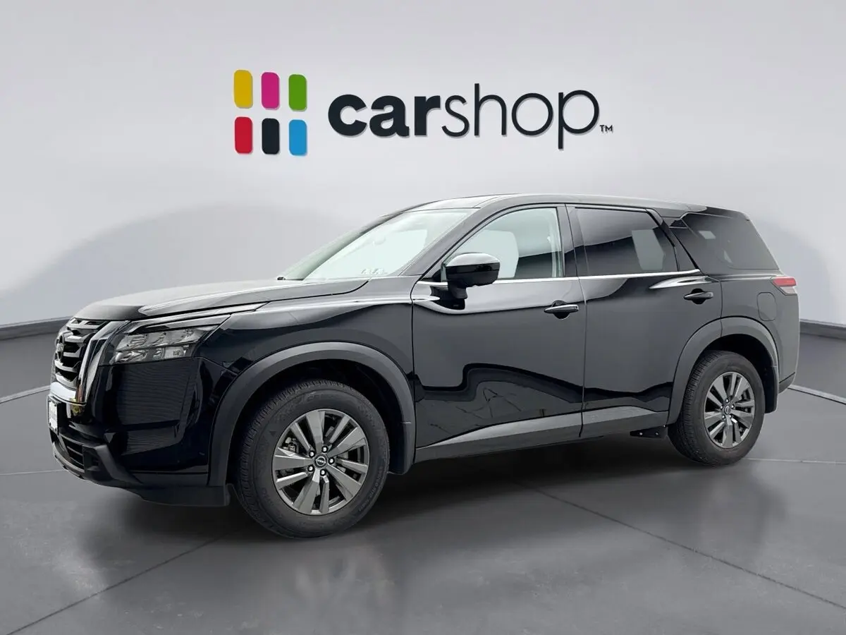 2024 Nissan Pathfinder S