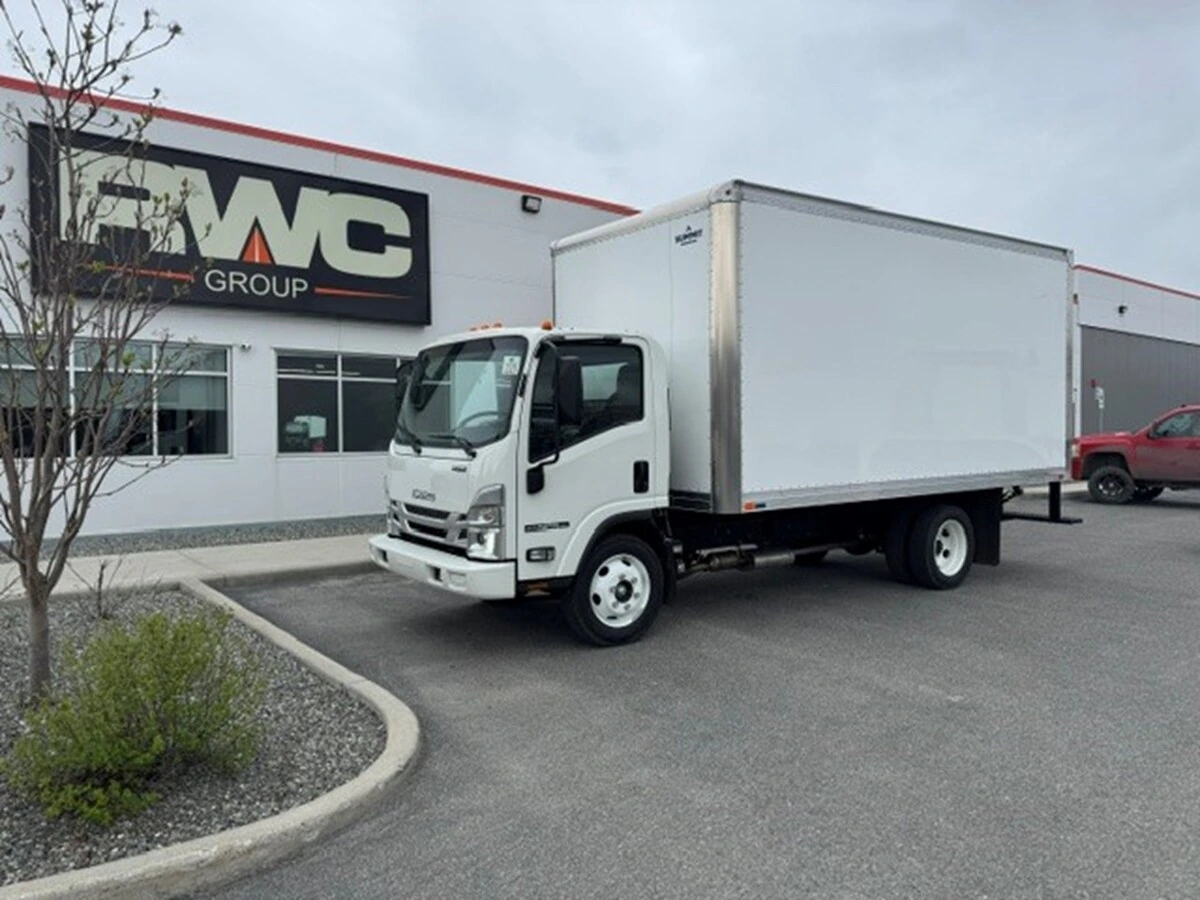 2026 Isuzu NPR