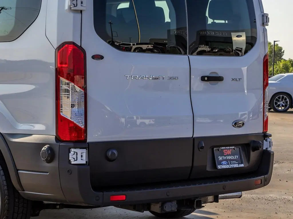 2020 Ford Transit photo 4