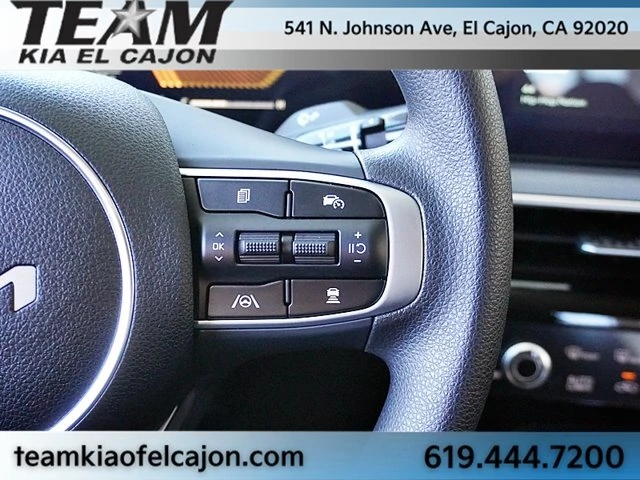 2026 Kia K5 LXS - Photo 38