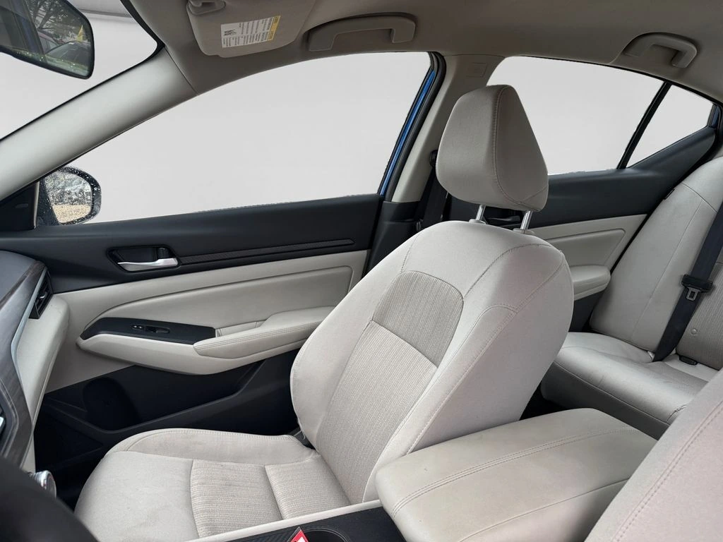 2025 Nissan Altima SV - Photo 19