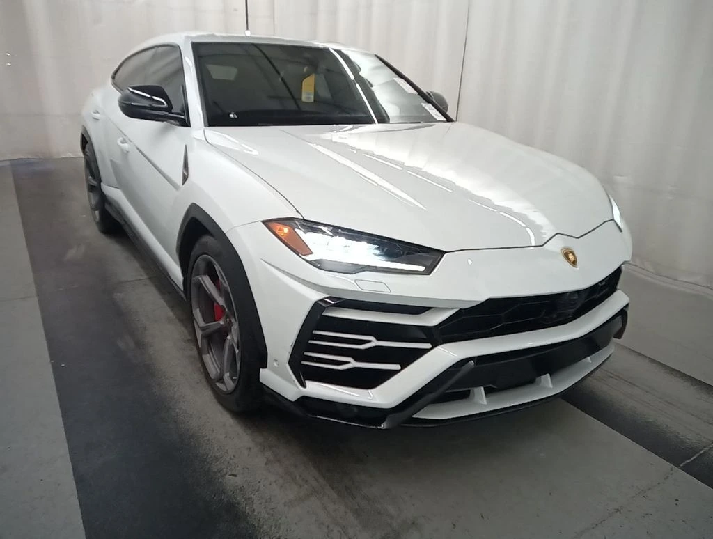 2019 Lamborghini Urus 4.0 V8's photo