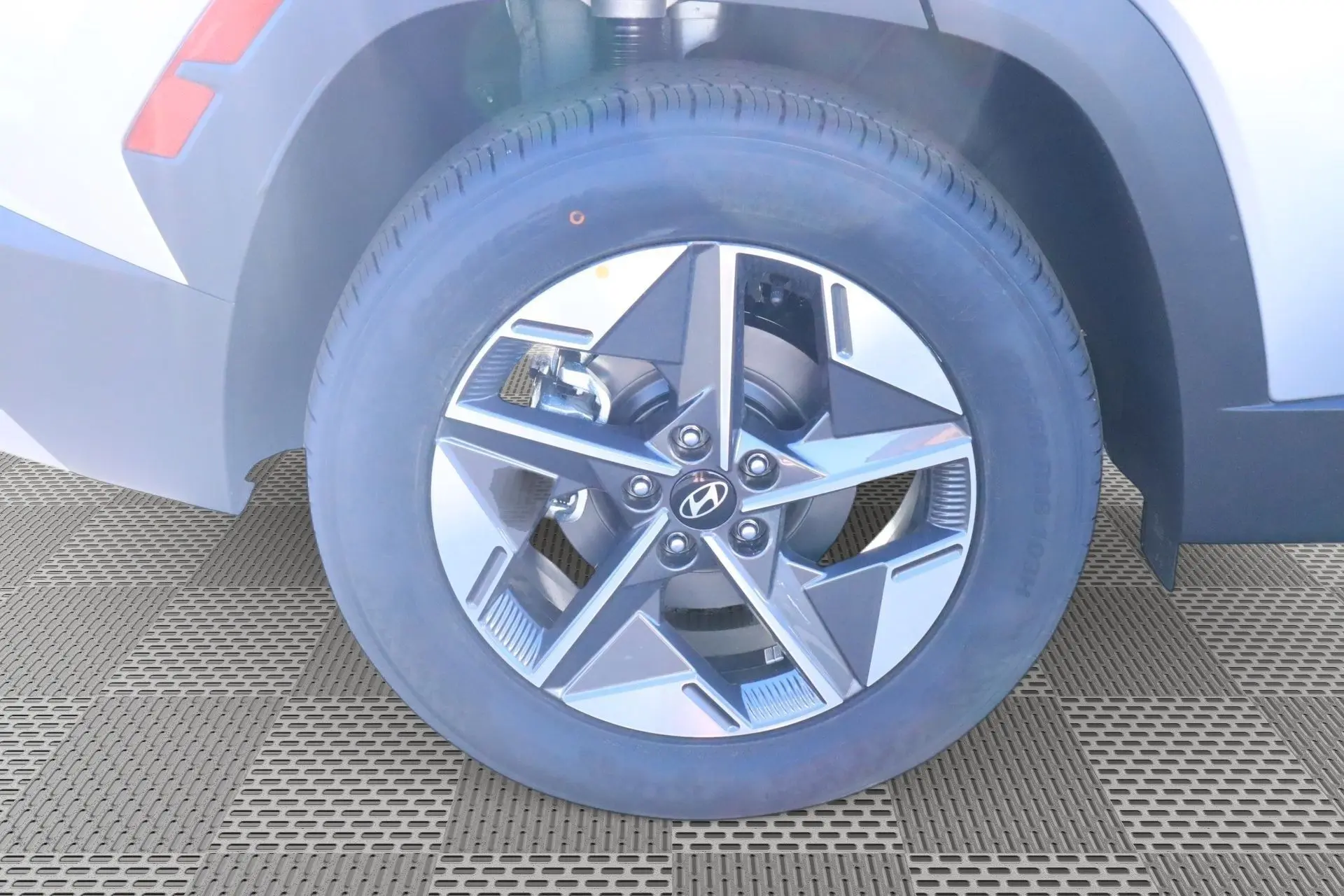 2026 Hyundai Tucson SEL photo 4