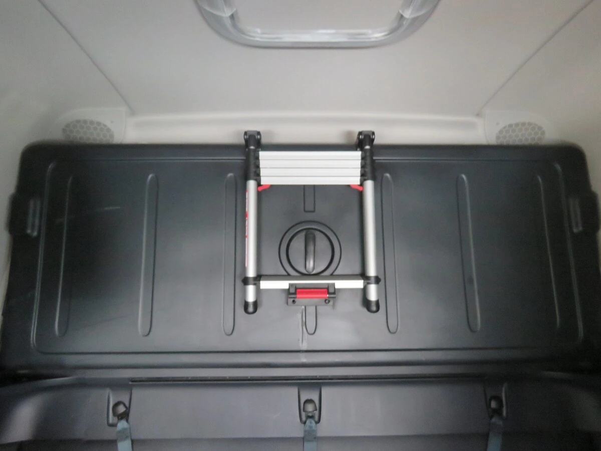 2023 Freightliner Cascadia - image 18