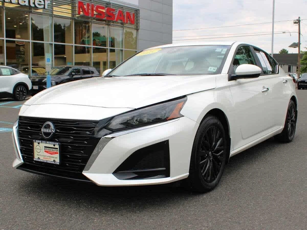 2025 Nissan Altima