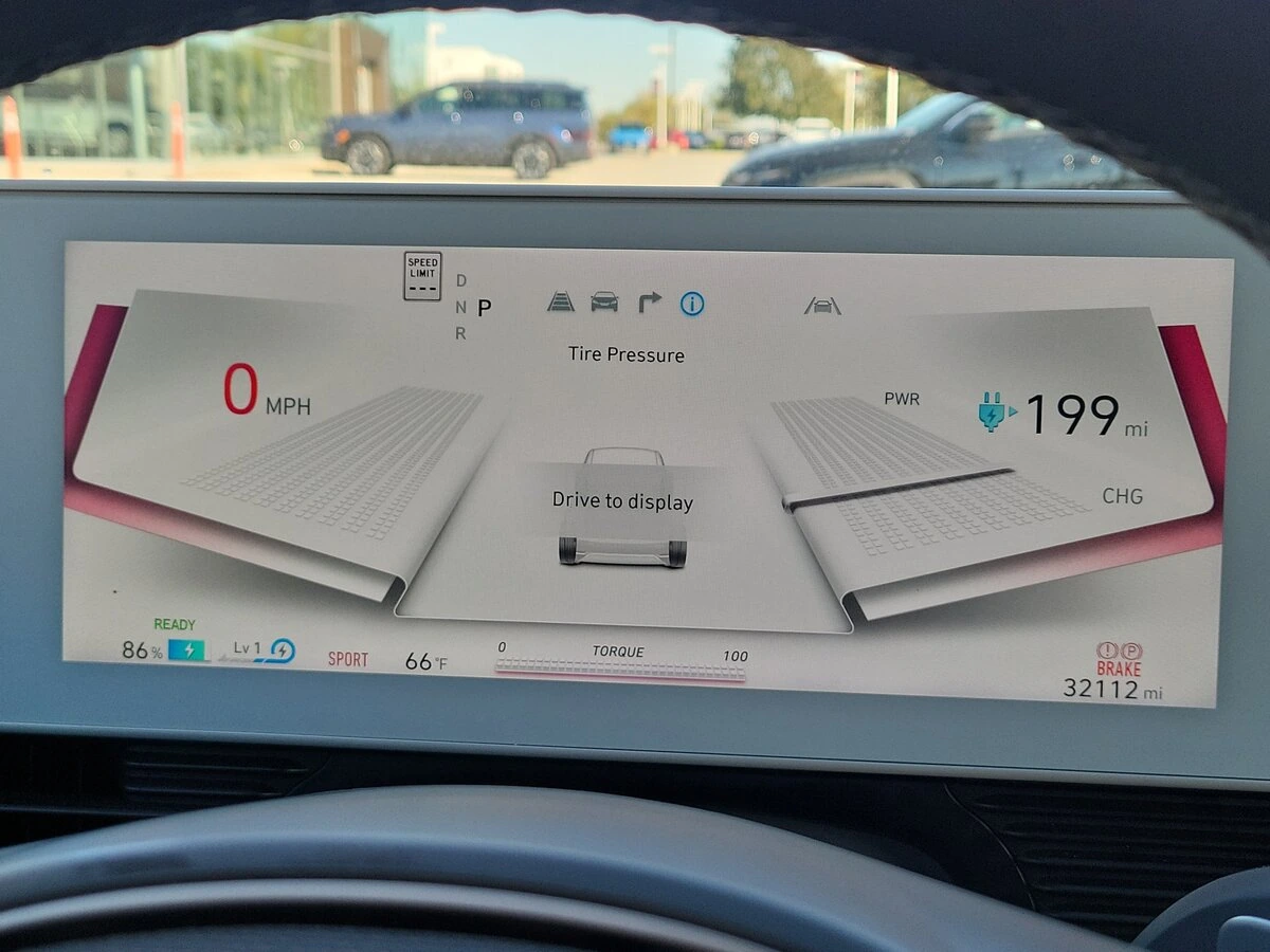 2024 Hyundai IONIQ 5 SEL - Photo 26