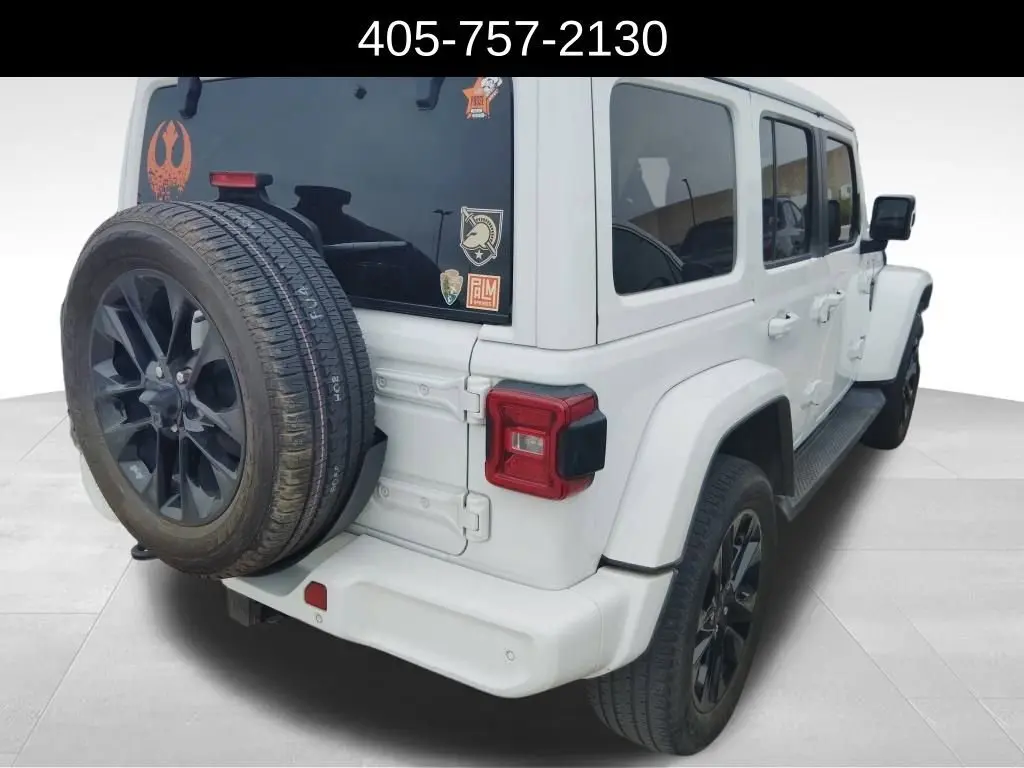 2021 Jeep Wrangler Unlimited Sahara High Altitude photo 4
