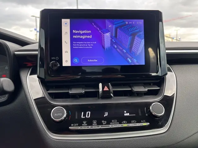 2023 Toyota Corolla LE photo 23