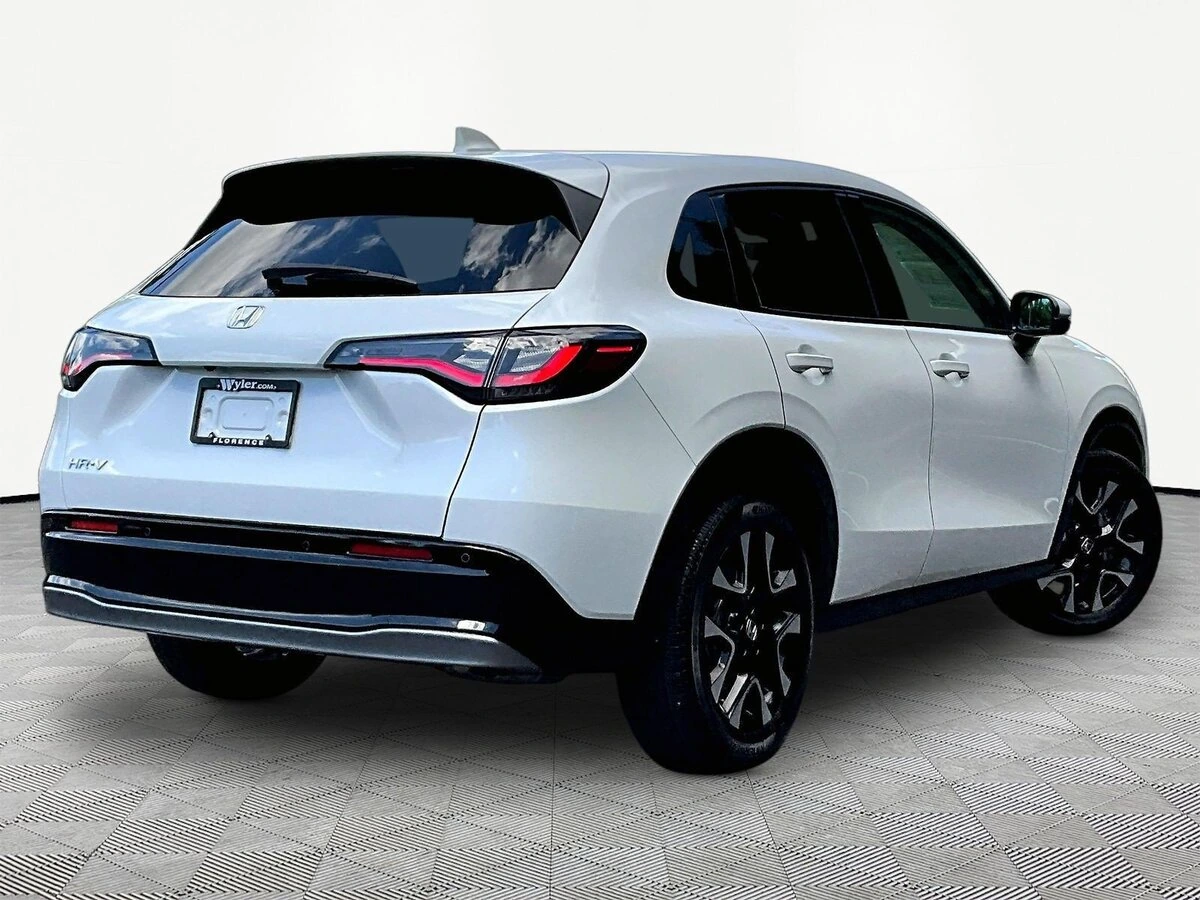 2026 Honda HR-V EX-L - Photo 6